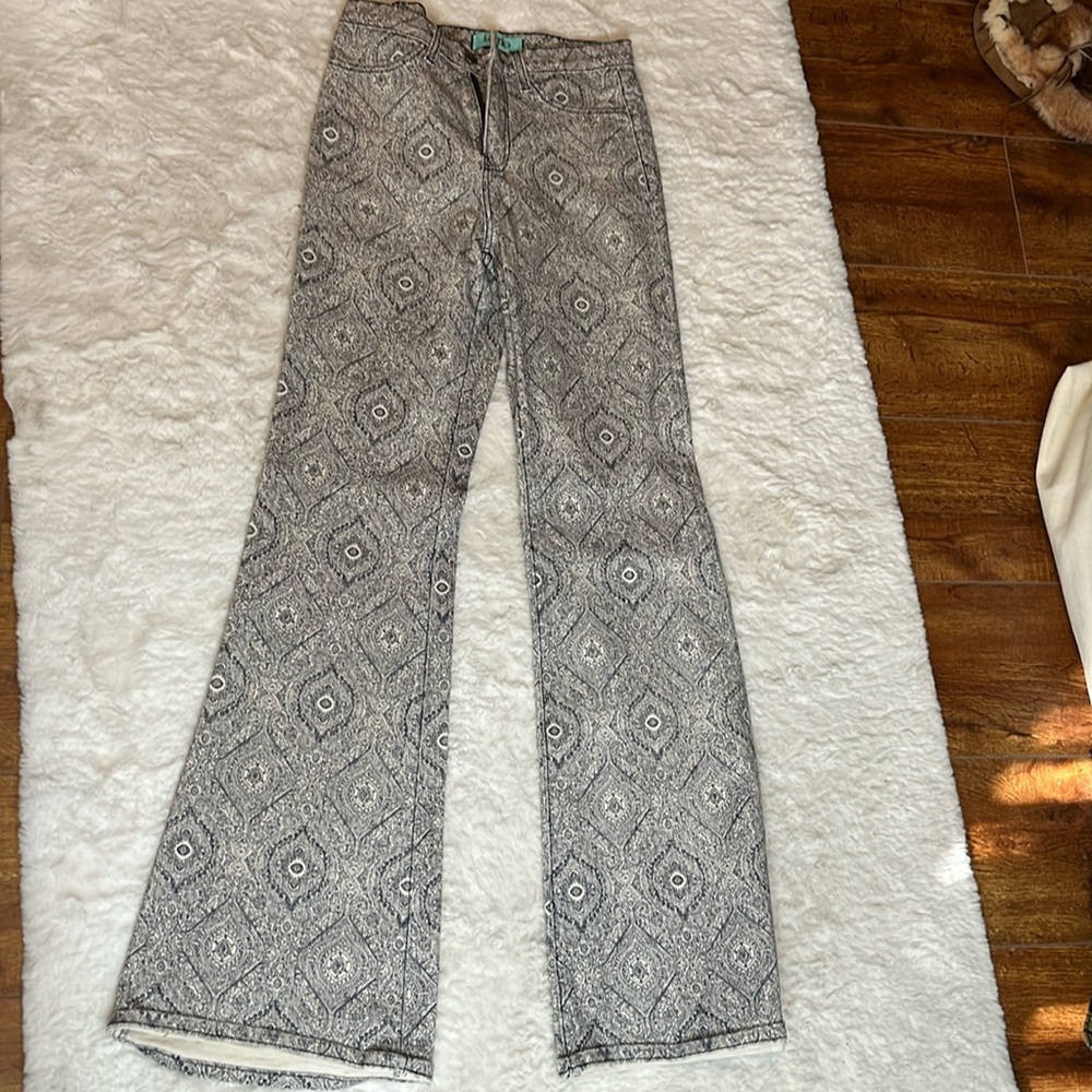 Karlie paisley jeans